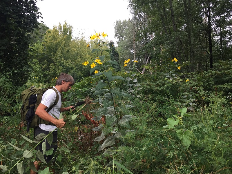 Olivier Peyronel guide Eingana Reconnexion à la nature
